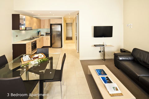 Best Western Plus Hotel Stellar - Accommodation Cairns 42