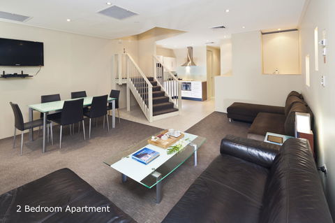 Best Western Plus Hotel Stellar - Accommodation Cairns 12