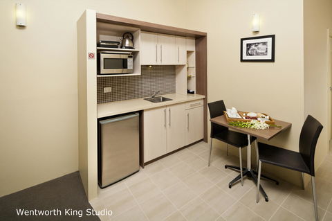 Best Western Plus Hotel Stellar - Accommodation Cairns 41