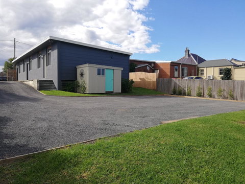 125 Milton - Accommodation Cairns 11