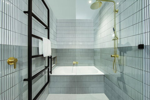 Vibe Hotel Sydney Darling Harbour - Accommodation Cairns 26