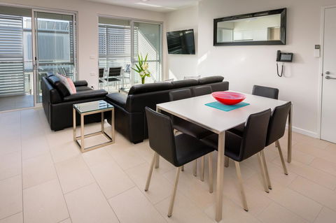 Hamilton Executive Apartments - Accommodation Cairns 22