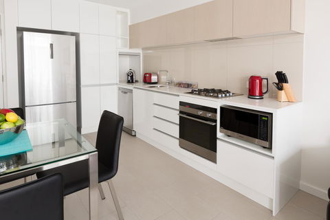 Hamilton Executive Apartments - Accommodation Cairns 31
