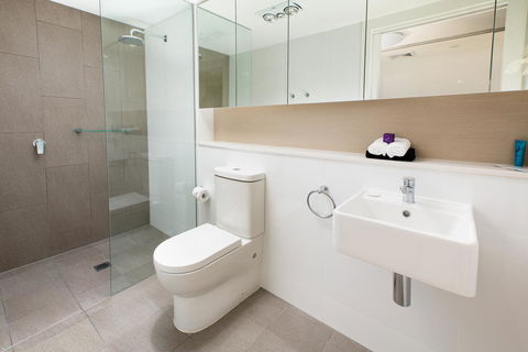 Hamilton Executive Apartments - Accommodation Cairns 14