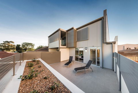 Hamilton Executive Apartments - Accommodation Cairns 29