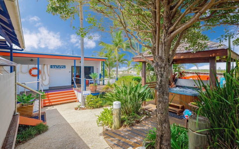 Coast Yamba - Adults Only - Accommodation Cairns 4