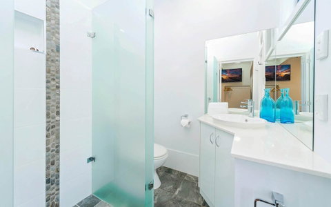 Coast Yamba - Adults Only - Accommodation Cairns 9