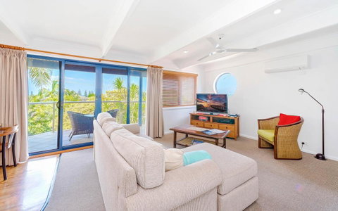 Coast Yamba - Adults Only - Accommodation Cairns 21