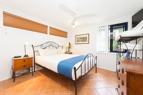 Coast Yamba - Adults Only - Accommodation Cairns 31