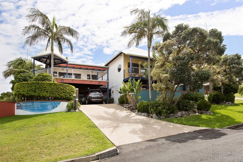 Coast Yamba - Adults Only - Accommodation Cairns 27