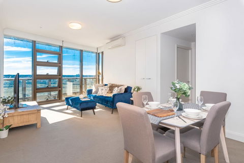 Olympic Park Sunshine 2 Bedrooms Apts With Private Parking - Accommodation Cairns 25