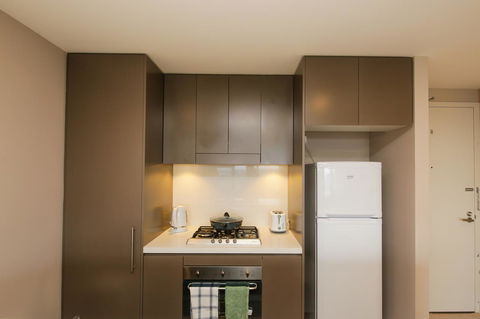 Olympic Park Sunshine 2 Bedrooms Apts With Private Parking - Accommodation Cairns 7