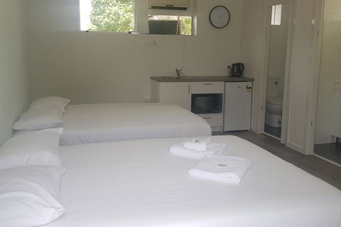 Appin Village Motel - Accommodation Cairns 20