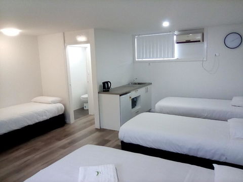 Appin Village Motel - Accommodation Cairns 16