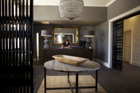 Perry Street Hotel - Accommodation Cairns 3