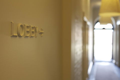 Perry Street Hotel - Accommodation Cairns 4