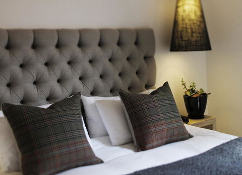 Perry Street Hotel - Accommodation Cairns 10