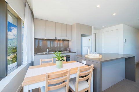 Australian Tower Stay - Accommodation Cairns 4