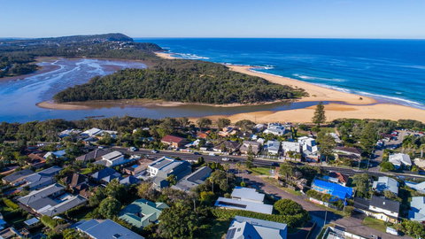 Modern Guest House - Accommodation Cairns 4
