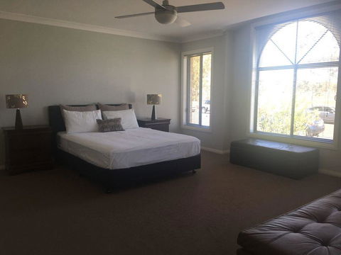 Sydney Amazing Holiday Home Bridal BnB - Accommodation Cairns 7