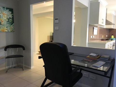Sydney Amazing Holiday Home Bridal BnB - Accommodation Cairns 27