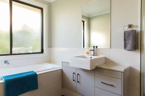 Sydney Amazing Holiday Home Bridal BnB - Accommodation Cairns 9