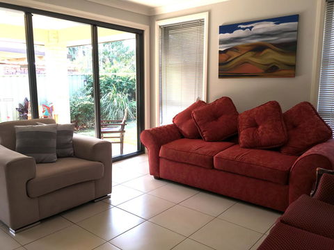 Sydney Amazing Holiday Home Bridal BnB - Accommodation Cairns 0