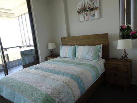 Sydney Olympic Park Apartment - Accommodation Cairns 3