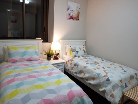 Sydney Olympic Park Apartment - Accommodation Cairns 2