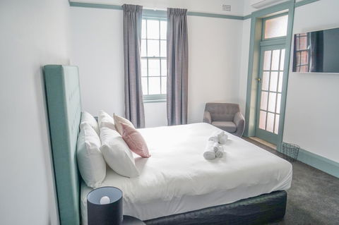 Oasis On Beamish Hotel - Accommodation Cairns 3
