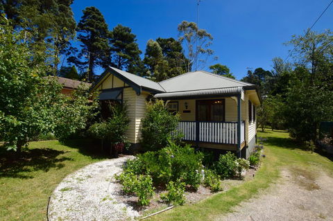 Allegra Cottage Of Leura - Accommodation Cairns 11