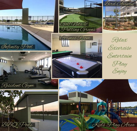 Nomikis\'On The Avenue - Accommodation Cairns 3