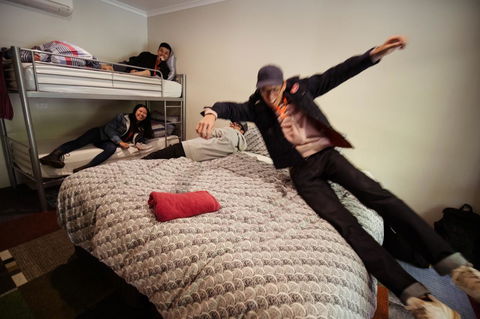 Jump Inn Alice Budget Accommodation - Accommodation Cairns 14