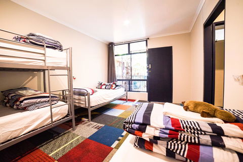 Jump Inn Alice Budget Accommodation - Accommodation Cairns 41