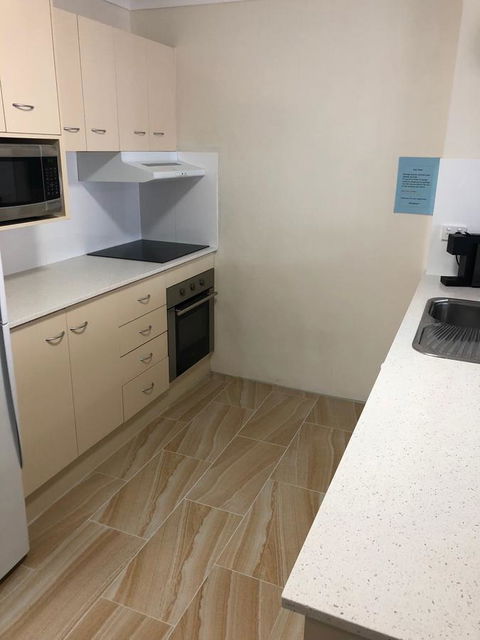 Beaches Serviced Apartments - Accommodation Cairns 11