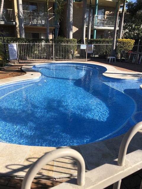 Beaches Serviced Apartments - Accommodation Cairns 22