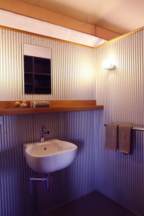 Wildman Wilderness Lodge - Accommodation Cairns 11