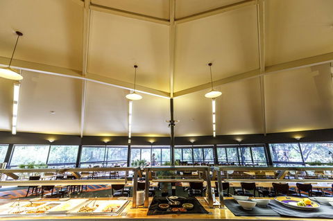 Discovery Resorts - Kings Canyon - Accommodation Cairns 9