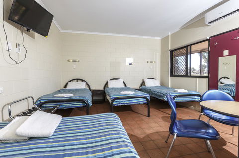 Discovery Resorts - Kings Canyon - Accommodation Cairns 18