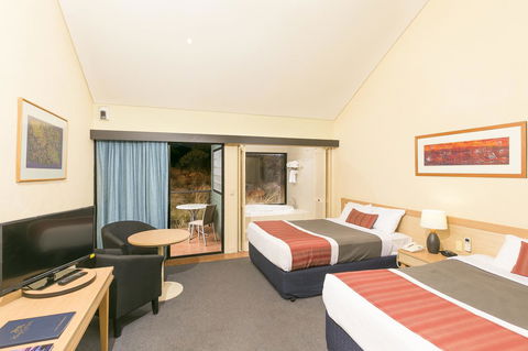 Discovery Resorts - Kings Canyon - Accommodation Cairns 12