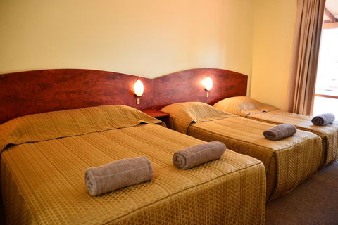 Erldunda Desert Oaks Resort - Accommodation Cairns 38