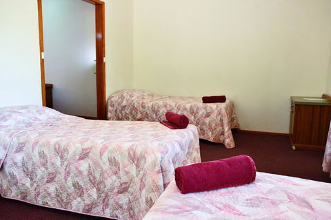Erldunda Desert Oaks Resort - Accommodation Cairns 31