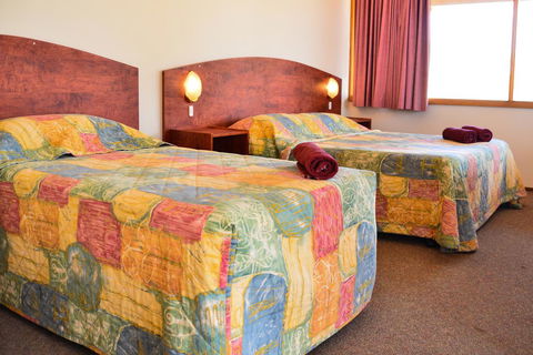 Erldunda Desert Oaks Resort - Accommodation Cairns 34