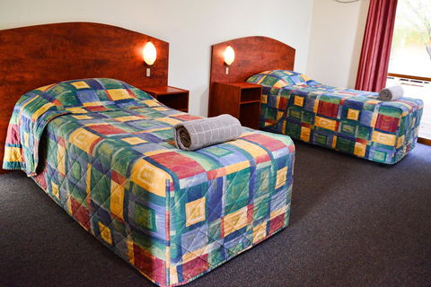 Erldunda Desert Oaks Resort - Accommodation Cairns 35
