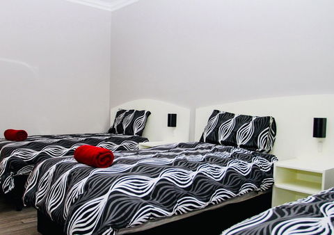 Erldunda Desert Oaks Resort - Accommodation Cairns 1