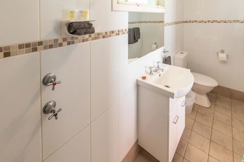 Glen Helen Lodge - Accommodation Cairns 22