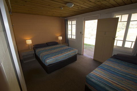 Glen Helen Lodge - Accommodation Cairns 12