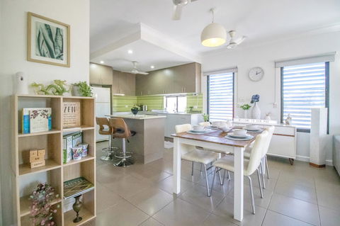 ZEN QUEST - The NOMADS PAD Near Nightcliff Markets & Sunset Foreshore - Accommodation Cairns 12