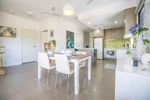 ZEN QUEST - The NOMADS PAD Near Nightcliff Markets & Sunset Foreshore - Accommodation Cairns 13