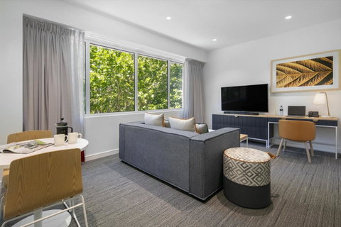 Quest Canberra City Walk - Accommodation Cairns 6